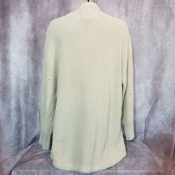 SWEATER SALE 3/$30 RDI Cream Kangaroo Pocket Sweater Size Small - Picture 3 of 6